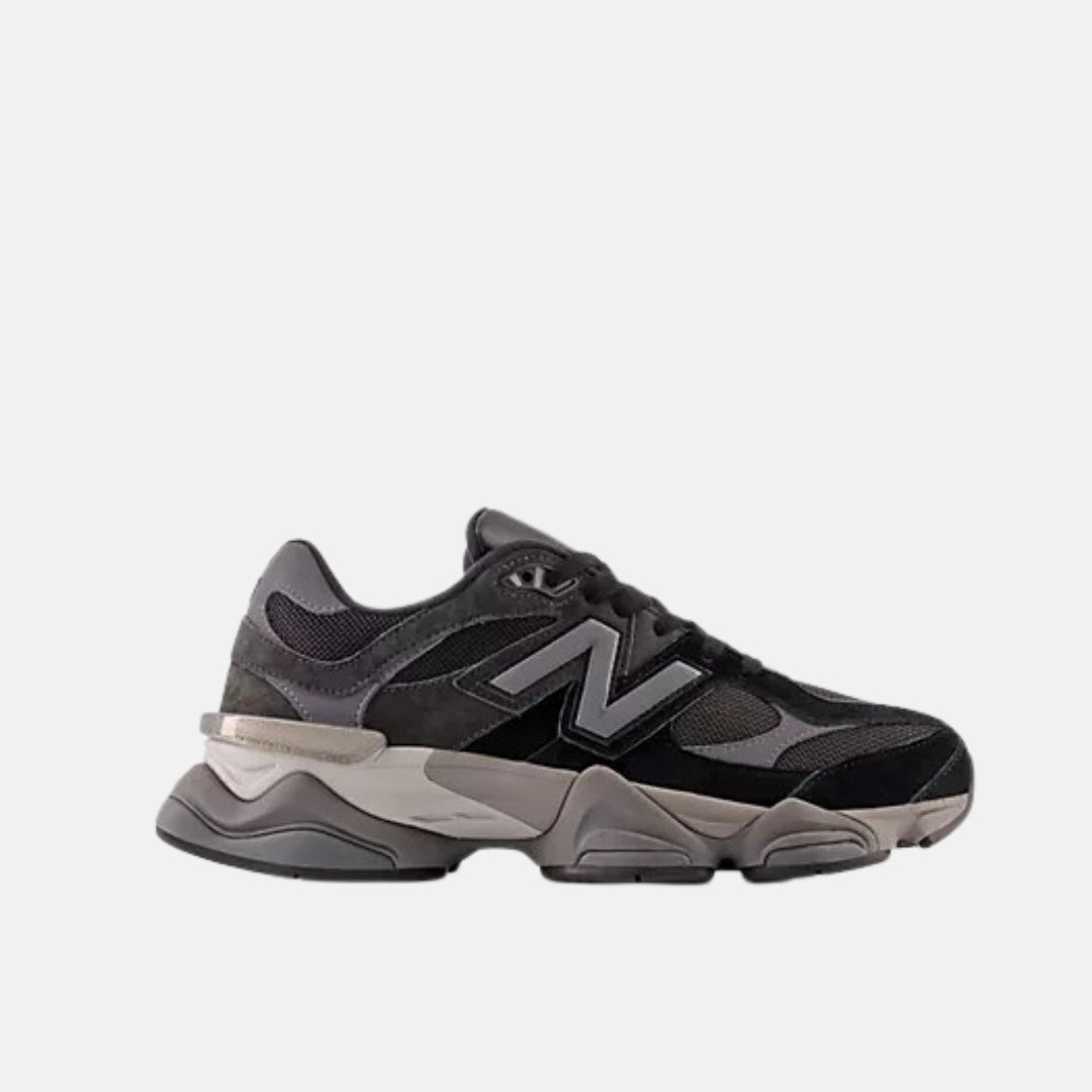 9060 Black Castlerock